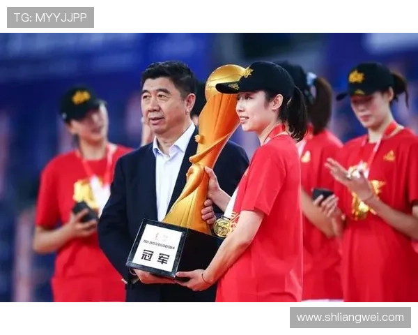 武汉排球队比赛经验解析与提升策略探讨